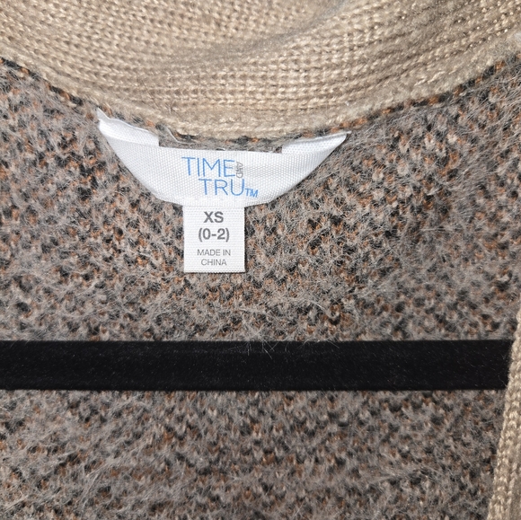 Time and Tru Oversized Animal Print Cardigan - Tan and Black - Picture 3 of 3